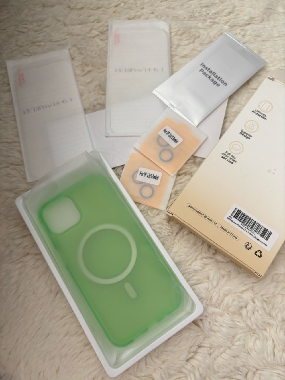 Apple Green MagSafe-Compatible Clear l iPhone Case-IPhone 13 - Picture 3 of 5